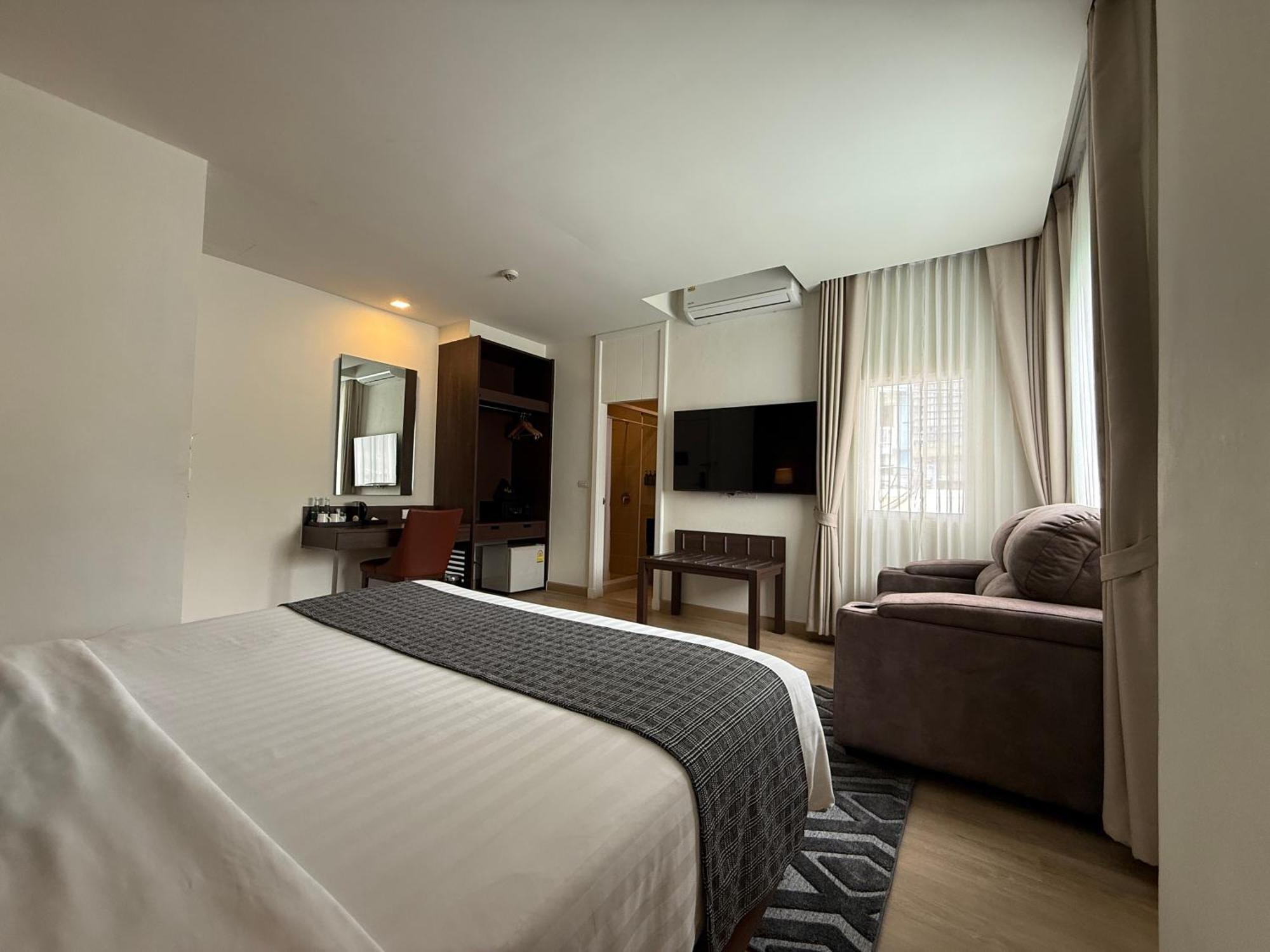 The Legacy Sukhumvit, An Aspira Collection